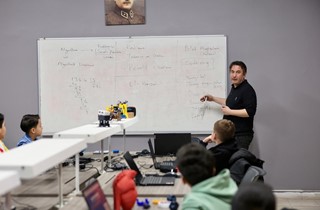 Gemlik Belediyesi Teknoloji Tasarım Evi’nde İkinci Grup Eğitimlerine Başladı